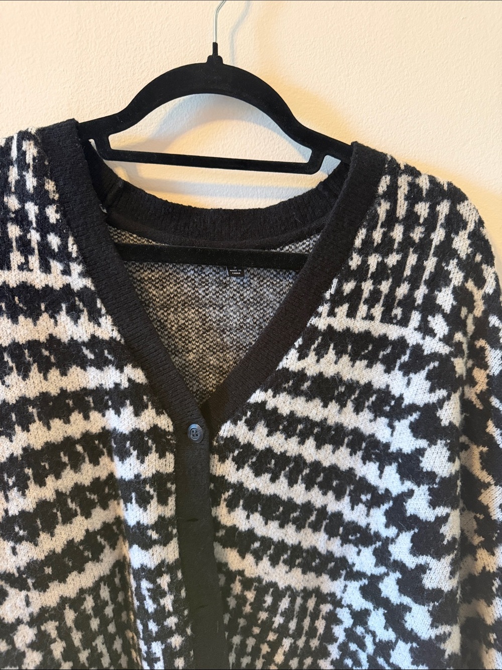 Vans Black & White Houndstooth Knit Cardigan